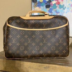 Louis Vuitton Deauville Handbag Monogram Canvas Weekend/Travel Bag
